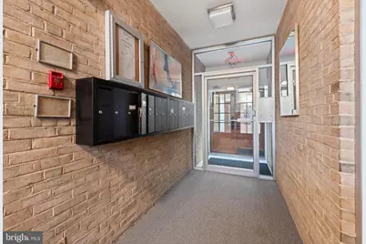 117 E Street SE #103, Washington, DC 20003 - Photo 5