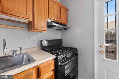117 E Street SE #103, Washington, DC 20003 - Photo 13