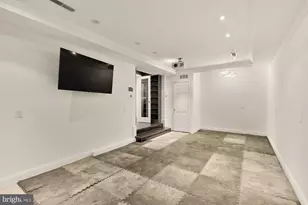 3249 P St NW, Washington, DC 20007 - Photo 49