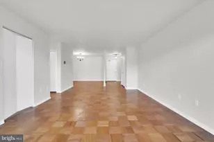 3001 Veazey Terrace NW, Washington, DC 20008 - Photo 9