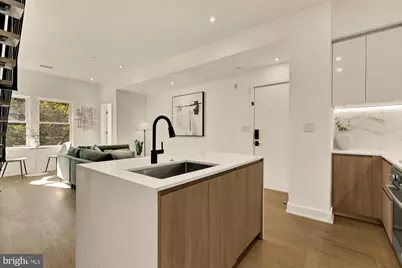 4017 Davis Place NW #8, Washington, DC 20007 - Photo 7