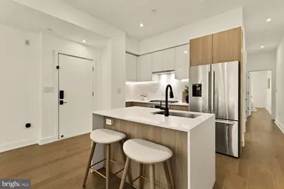 4017 Davis Place NW #8, Washington, DC 20007 - Photo 5