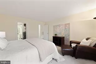 1325 18th St NW, Washington, DC 20036 - Photo 25