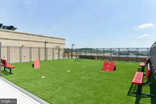 901 H St NE, Washington, DC 20002 - Photo 47