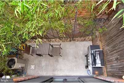 1538 Swann Street NW, Washington, DC 20009 - Photo 35