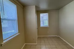 3130 Buena Vista Terrace SE, Washington, DC 20020 - Photo 13