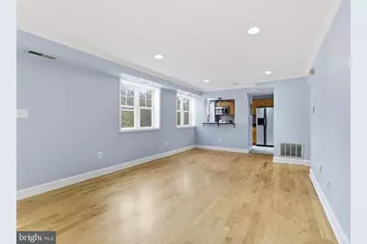 3872 9th Street SE #201, Washington, DC 20032 - Photo 3