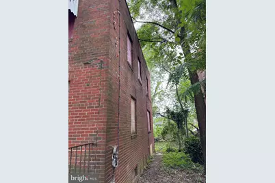 715 31st Street SE, Washington, DC 20019 - Photo 5