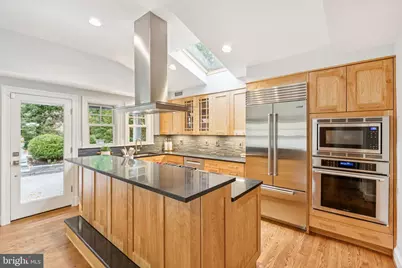 3200 44th Street NW, Washington, DC 20016 - Photo 7