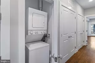 1221 Kenyon St NW, Washington, DC 20010 - Photo 21