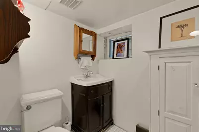 543 11th Street SE, Washington, DC 20003 - Photo 39