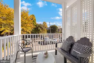 1305 30th St NW, Washington, DC 20007 - Photo 9