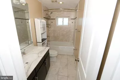 1901 Lincoln Road NE #303, Washington, DC 20002 - Photo 15