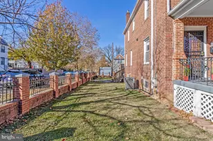 4900 1st St NW, Washington, DC 20011 - Photo 27