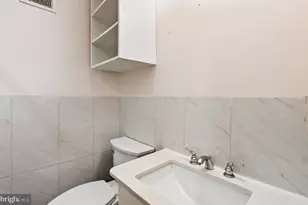 966 Mt Olivet Rd NE, Washington, DC 20002 - Photo 15