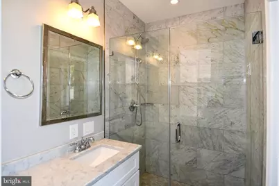 730 Roxboro Place NW, Washington, DC 20011 - Photo 11