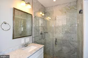 730 Roxboro Pl NW, Washington, DC 20011 - Photo 11