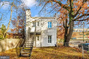 300 49th St NE, Washington, DC 20019 - Photo 3