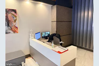 916 G Street NW #605, Washington, DC 20001 - Photo 23