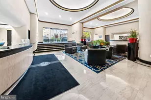 1 Scott Cir NW, Washington, DC 20036 - Photo 19