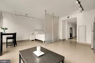 1133 14th St NW, Washington, DC 20005 - Photo 9