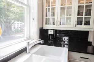 1526 1st St NW, Washington, DC 20001 - Photo 11