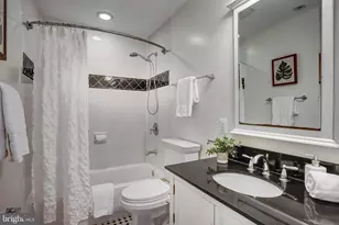 15 Todd Pl NE, Washington, DC 20002 - Photo 33