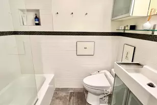 429 N St SW, Washington, DC 20024 - Photo 19