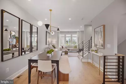 61 Lower Service Court NW #THE BEND 877, Washington, DC 20001 - Photo 17