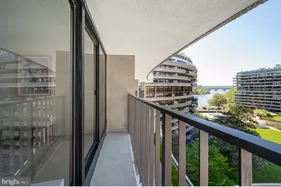 2500 Virginia Ave NW #715, Washington, DC 20037 - Photo 37