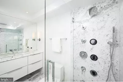 2500 Virginia Ave NW #715, Washington, DC 20037 - Photo 31