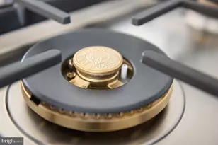 2500 Virginia Ave NW, Washington, DC 20037 - Photo 13