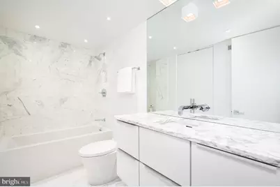 2500 Virginia Ave NW #714/715, Washington, DC 20037 - Photo 25