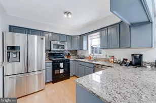 2 Knox Cir SE, Washington, DC 20020 - Photo 11