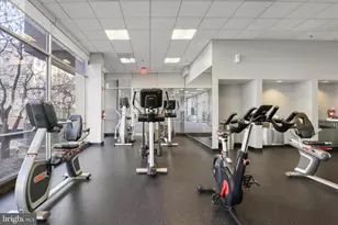 355 I Street SW, Washington, DC 20024 - Photo 39