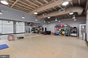 355 I Street SW, Washington, DC 20024 - Photo 43