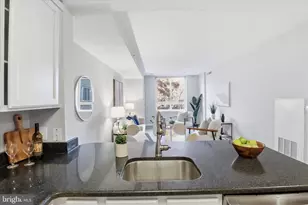 355 I Street SW, Washington, DC 20024 - Photo 9