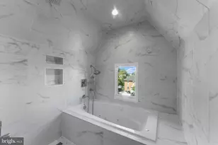 2331 High St SE, Washington, DC 20020 - Photo 35