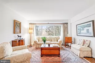 4201 Cathedral Ave NW, Washington, DC 20016 - Photo 5