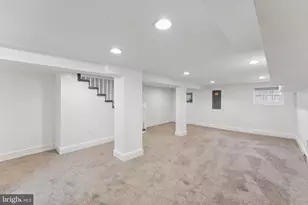 2215 2nd St NW, Washington, DC 20001 - Photo 29