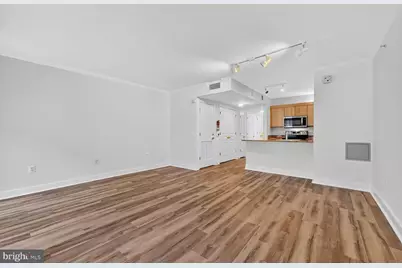 616 E Street NW #807, Washington, DC 20004 - Photo 11