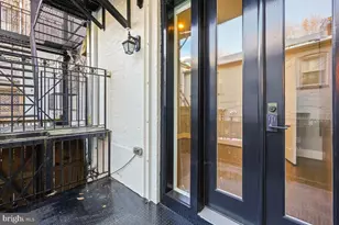 416 A St SE, Washington, DC 20003 - Photo 31