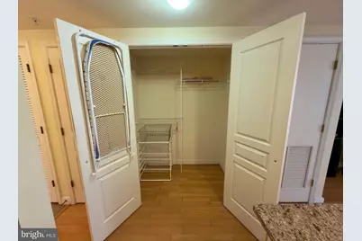 631 D Street NW #1038, Washington, DC 20004 - Photo 51