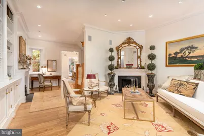 3070 Q Street NW, Washington, DC 20007 - Photo 3