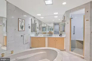 800 25th St NW, Washington, DC 20037 - Photo 29