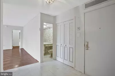 800 25th Street NW #502, Washington, DC 20037 - Photo 17