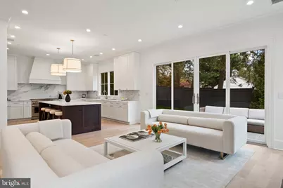 4905 Van Ness Street NW, Washington, DC 20016 - Photo 3