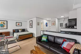 1101 3rd St SW, Washington, DC 20024 - Photo 9