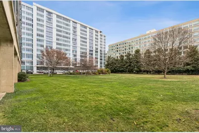 1101 3rd Street SW #114, Washington, DC 20024 - Photo 21