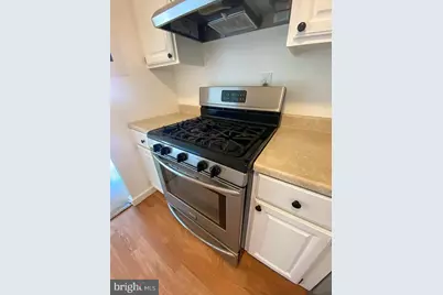 240 M Street SW #E614, Washington, DC 20024 - Photo 3